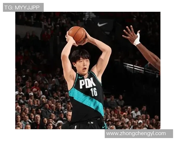 媒体人：不管从哪个视点看，杨瀚森女朋友赴美陪同百利无一害